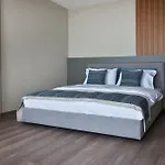 فندق Silver Bay Club House أورلا