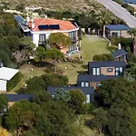 فندق Silver Bay Club House