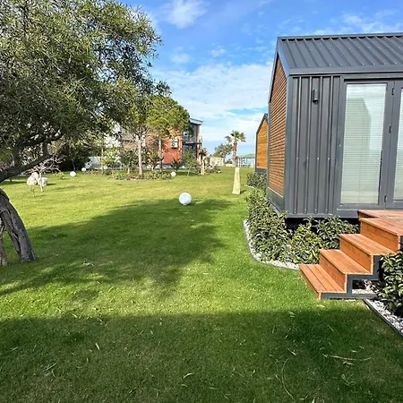 فندق Silver Bay Club House