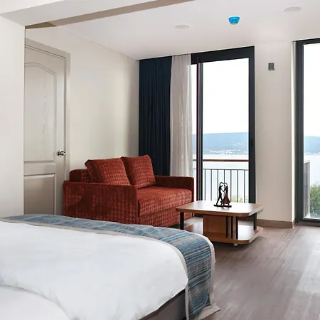 Silver Bay Club House 4* 乌尔拉