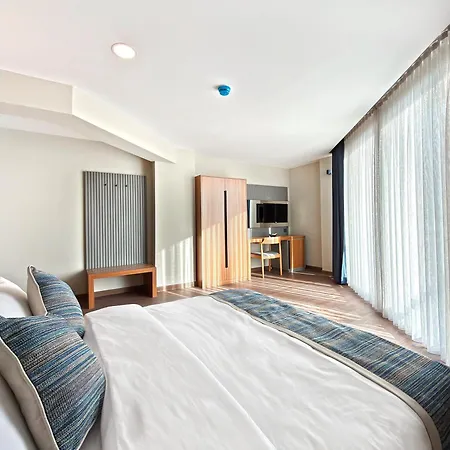 Hotel Silver Bay Club House