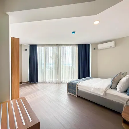 Silver Bay Club House Hotel