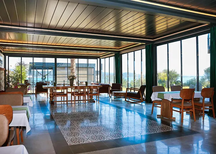 Silver Bay Club House 4* Urla