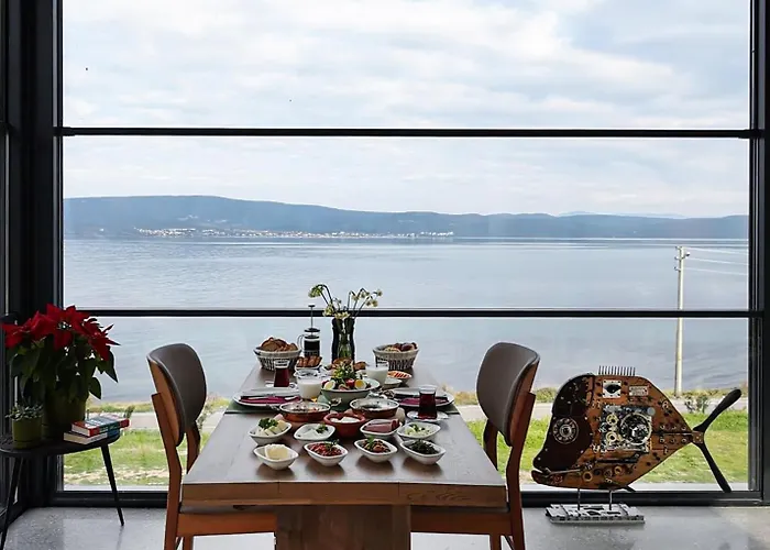 Hotel Silver Bay Club House